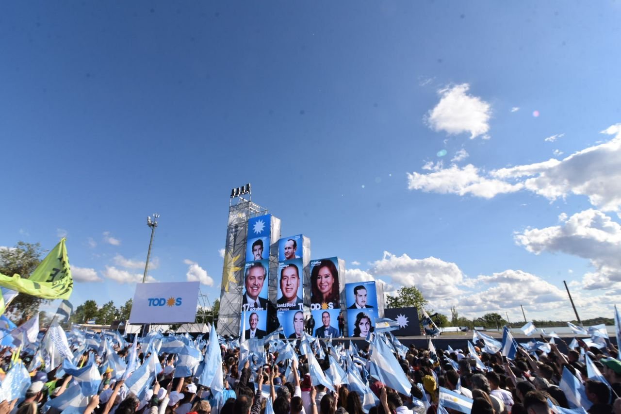 Alberto Fernández pidió «un esfuerzo más» en las elecciones del 27 de octubre
