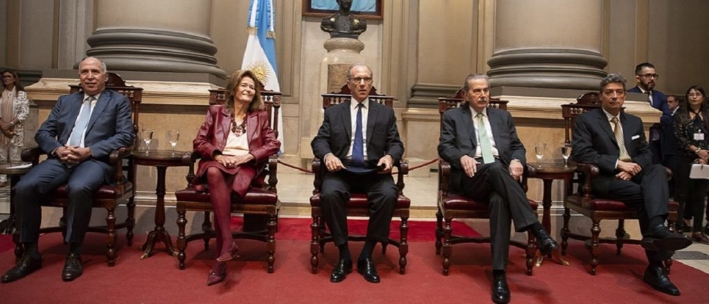 La Corte volvió a fallar a favor de las provincias al rechazar el pedido de Nación de aclaraciones en la causa por IVA y Ganancias