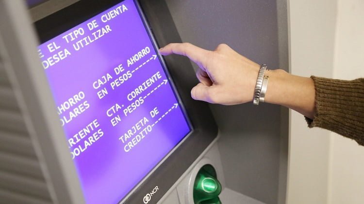 El Gobierno recuerda que el viernes 29 se abonarán haberes de la Administración Pública provincial y se adelantará pago de Garantia Salarial a docentes
