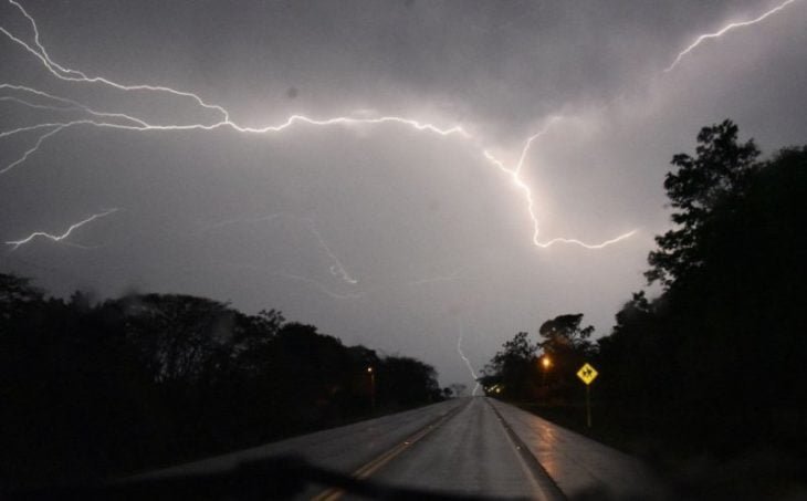Pronostico para el lunes: la tormenta seguirá afectando a gran parte de Misiones durante la jornada